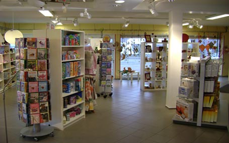 Holzspielzeug und Geschenkideen